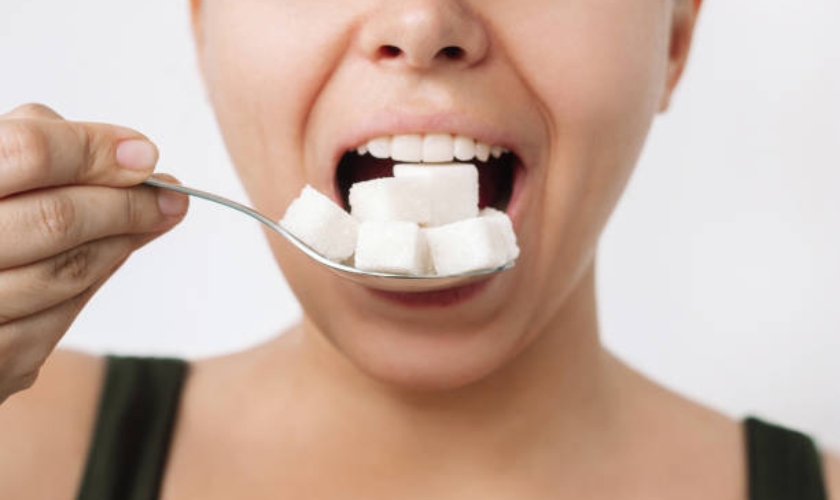 how does sugar affect your teeth